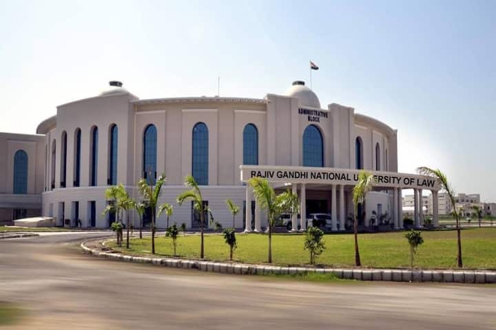 RGNUL Patiala campus photo 4