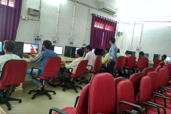 Lt Raja Virendra Bahadur Singh Government College, Saraipali campus photo 2