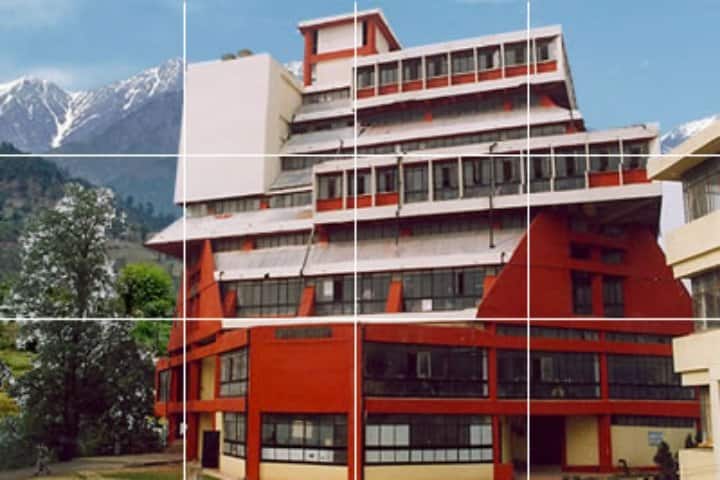 HPU Shimla campus photo 5