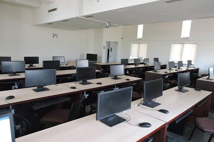 IIPH Gandhinagar campus photo 3