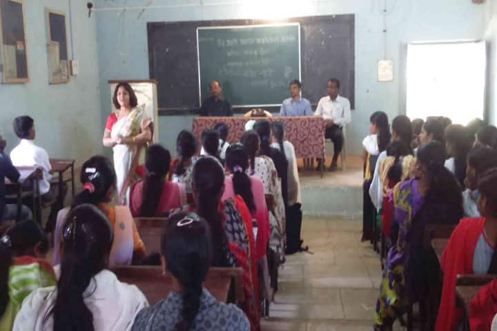 Sant Gadge Maharaj Arts Commerce and Science College, Walgaon campus photo 2