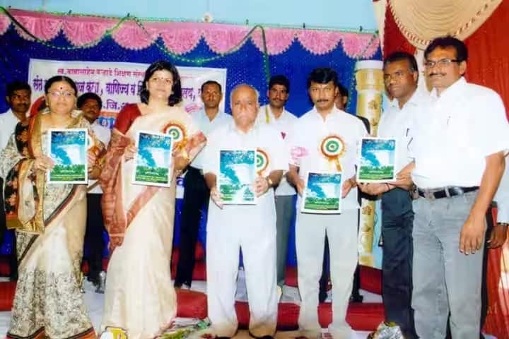 Sant Gadge Maharaj Arts Commerce and Science College, Walgaon campus photo 5