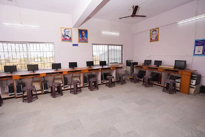 Marathwada Shikshan Prasarak Mandal's Arts Commerce and Science College, Kille Dharur campus photo 2