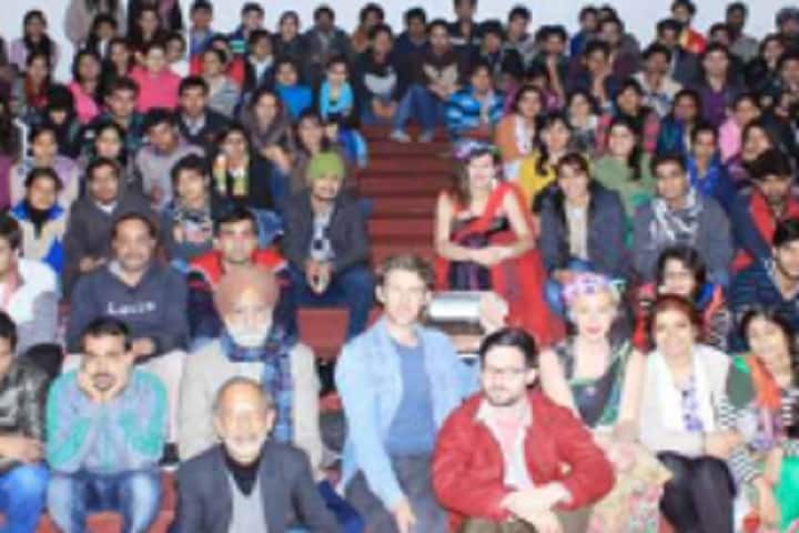International Institute of Fine Arts, Modinagar campus photo 3