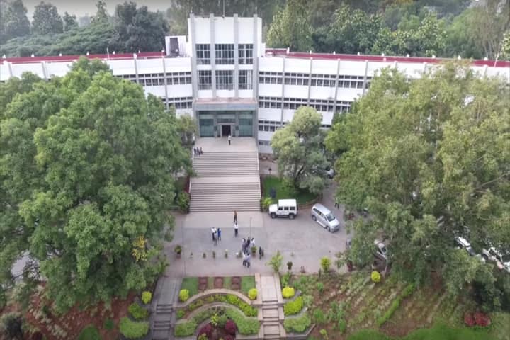Bangalore University campus photo 3