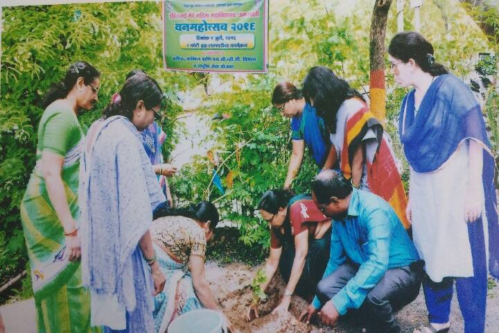 Indirabai Meghe Mahila Mahavidyalaya, Amravati campus photo 3