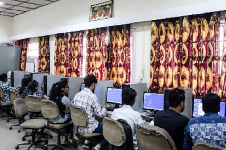 Institute of Integrated and Honors studies, Kurukshetra campus photo 6