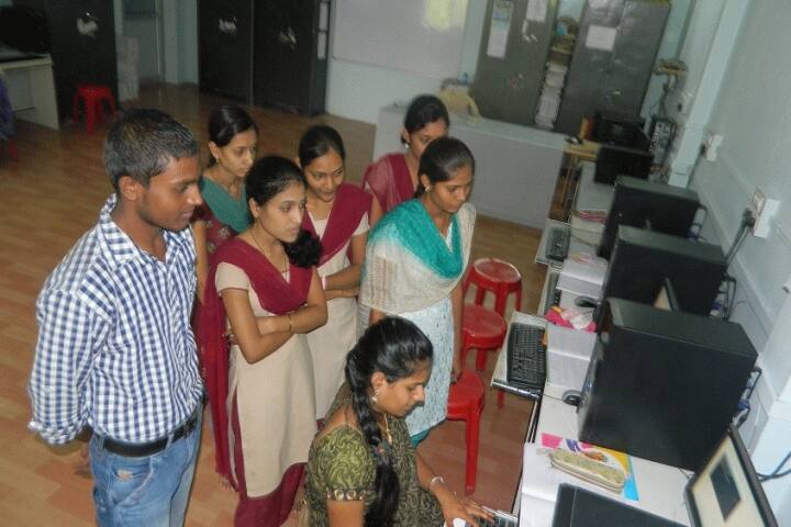 Muktainagar Taluka Education Societys Smt Godavaribai Ganpatrao Khadse College, Muktainagar campus photo 5