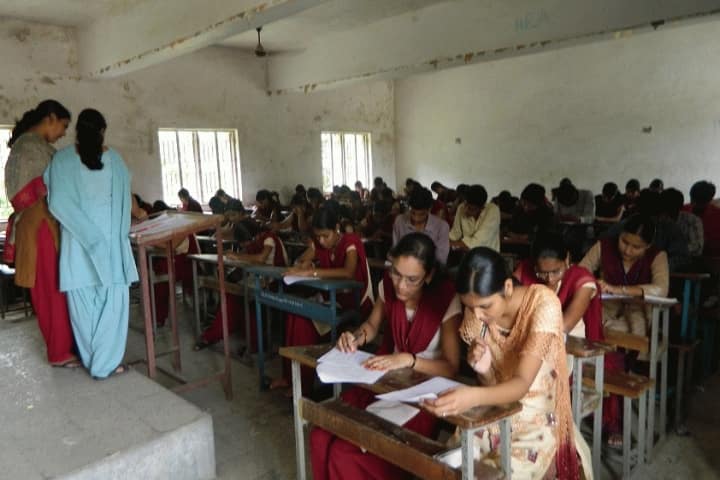 Muktainagar Taluka Education Societys Smt Godavaribai Ganpatrao Khadse College, Muktainagar campus photo 3