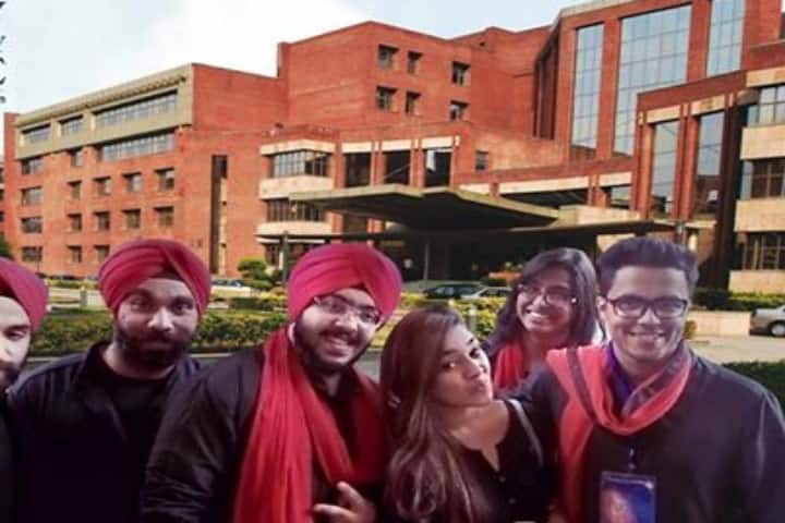 Amity Directorate of Distance and Online Education, Noida campus photo 2