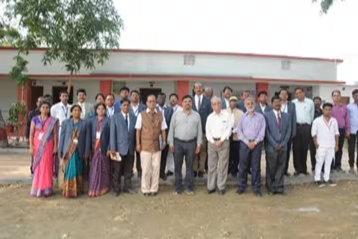 Shri Shankarrao Bezalwar Arts and Commerce College, Aheri campus photo 6