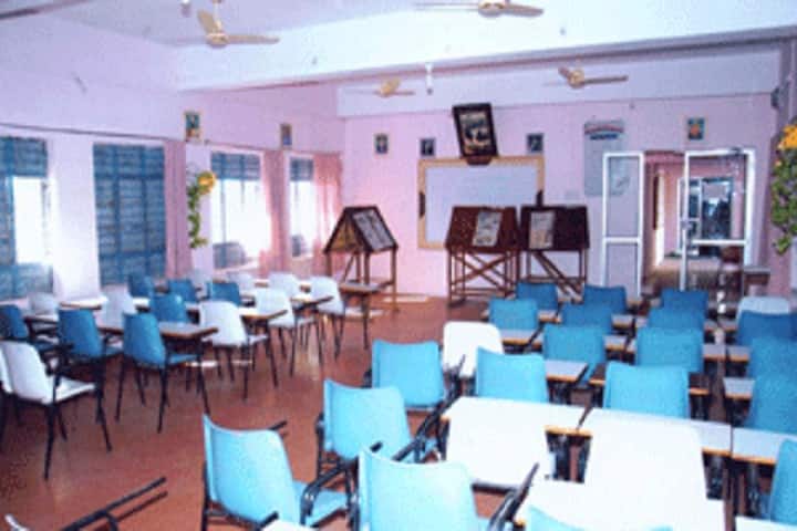 Shri Kisanlal Nathmal Goenka Arts and Commerce College, Karanja campus photo 6
