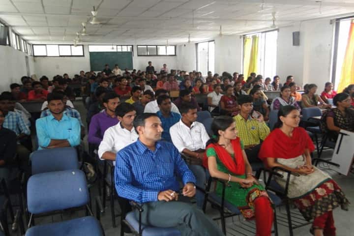 Grow More Faculty of Computer Application, Himmatnagar campus photo 2