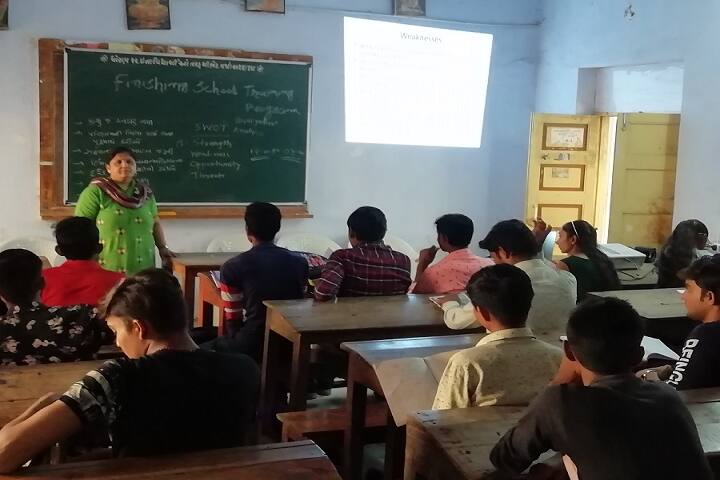 Government Science College, Gariyadhar campus photo 5