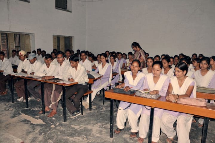 Karm Kshetra Post Graduate College, Etawah campus photo 4