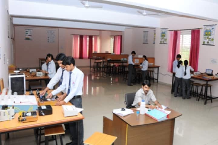 Vikrant Institute of Integrated Learning and Advance Studies, Gwalior campus photo 6