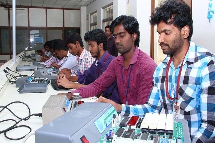 Jaya College of Engineering and Technology, Chennai campus photo 3