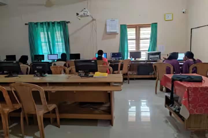 Ansar Women's College, Thrissur campus photo 3