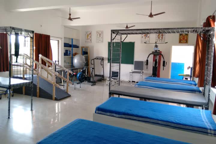Vinayaka Institute of Physiotherapy, Ananad campus photo 3