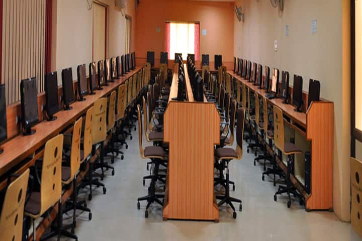 Vinayaka Institute of Physiotherapy, Ananad campus photo 4