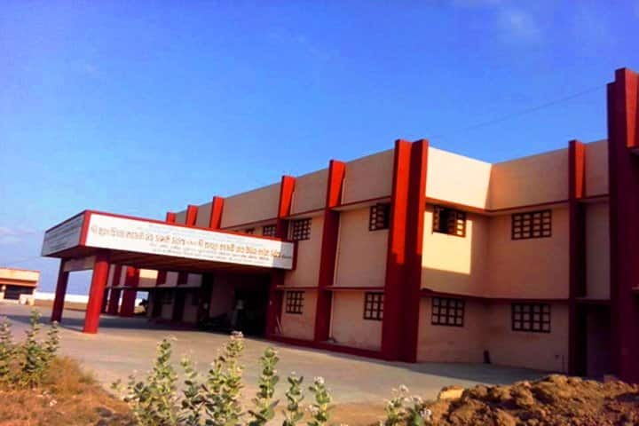 Shri Surat Jilla Sahkari Bank Commerce College and Shri Sayan Sahakari Khand Udhyog Arts College, Olpad campus photo 2