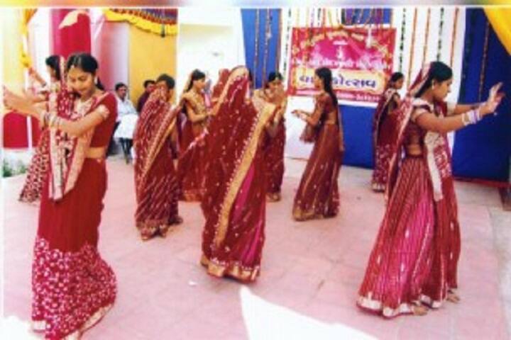 Smt RM Prajapati Arts College, Satlasana campus photo 3