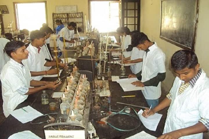 Shri RK Parikh Arts and Science College, Petlad campus photo 2