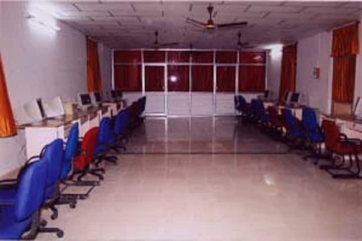 Nutan Education Trust B Pharmacy College, Panchmahal campus photo 5