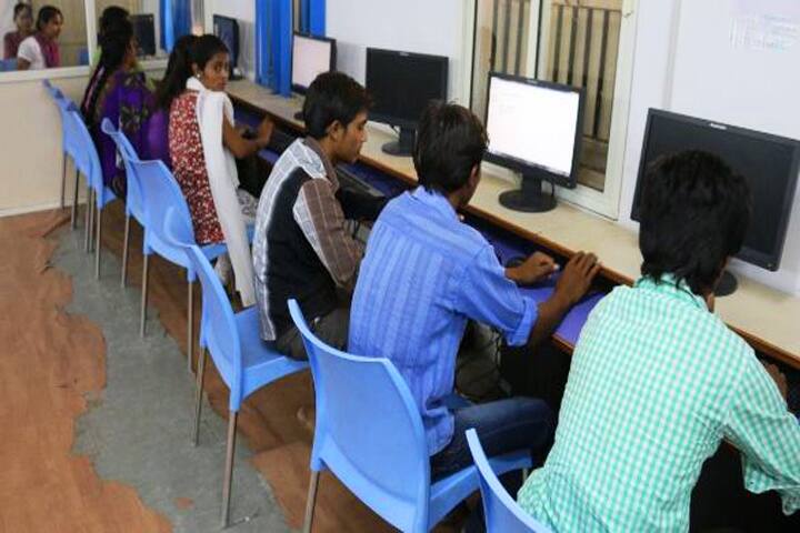 Kapadia NMMS Arts and The SNSB Commerce College, Sankheda campus photo 6