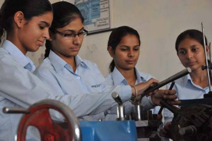 Aryabhatta College, Barnala campus photo 6