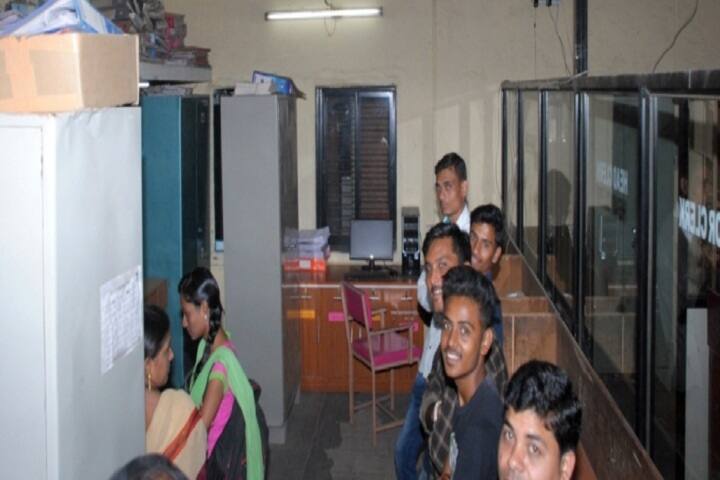 Shri Vitthalrao Shankarrao Naik Arts Commerce and Science College, Jalgaon campus photo 5