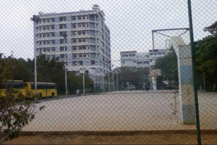 SRM University Chennai campus photo 5