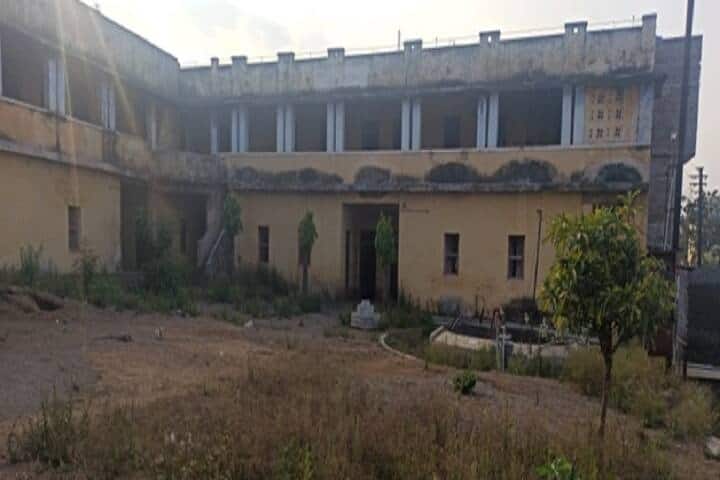 Shri Shivaji Science and Arts College, Chikhli campus photo 6