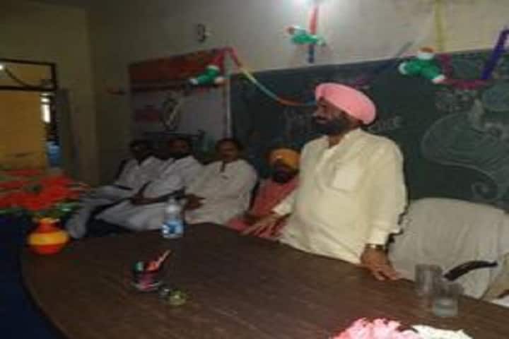 Khalsa Kanya Mahavidyalya, Rampur campus photo 4