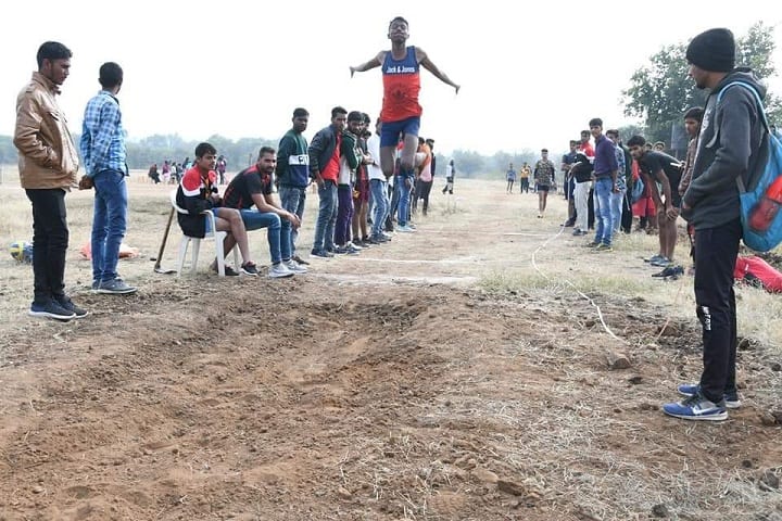 Shri Shiv Charan Mathur Government College, Mandalgarh campus photo 6