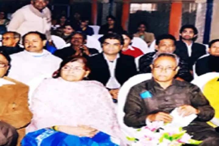 Mahatma Gandhi Balika Vidhyalya PG College, Firozabad campus photo 3