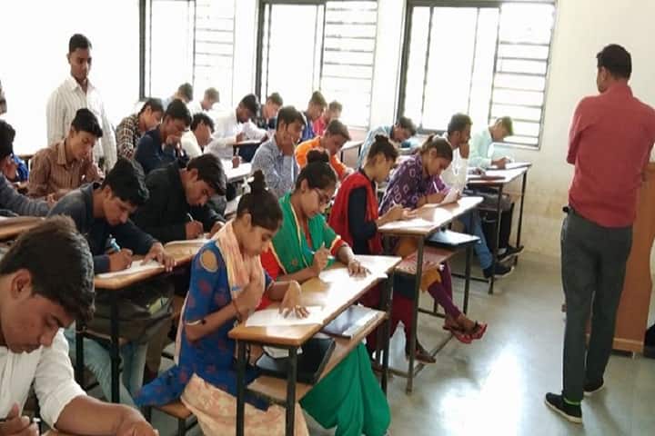 Shree Un Vibhag Kelvani Mandal Science College, Un campus photo 4