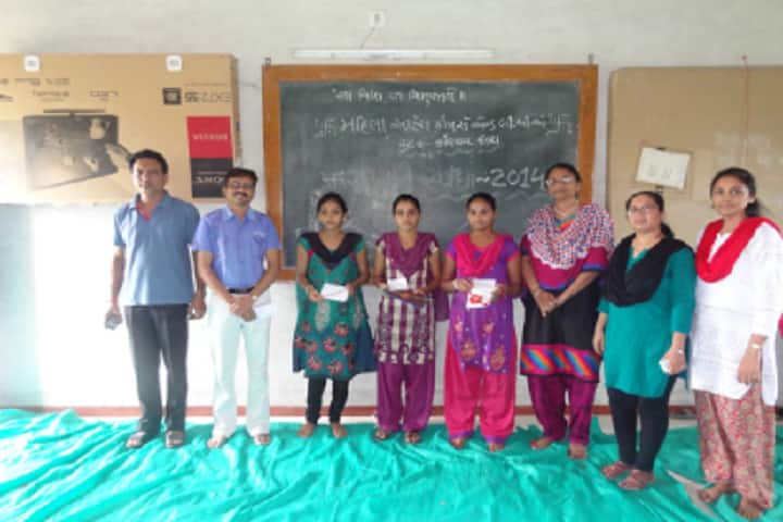 Mahila Arts and Commerce College, Veraval campus photo 6