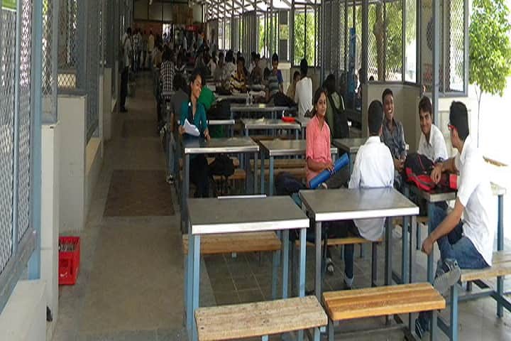 Shree SK Patel College of Pharmaceutical Education and Research, Mehsana campus photo 3
