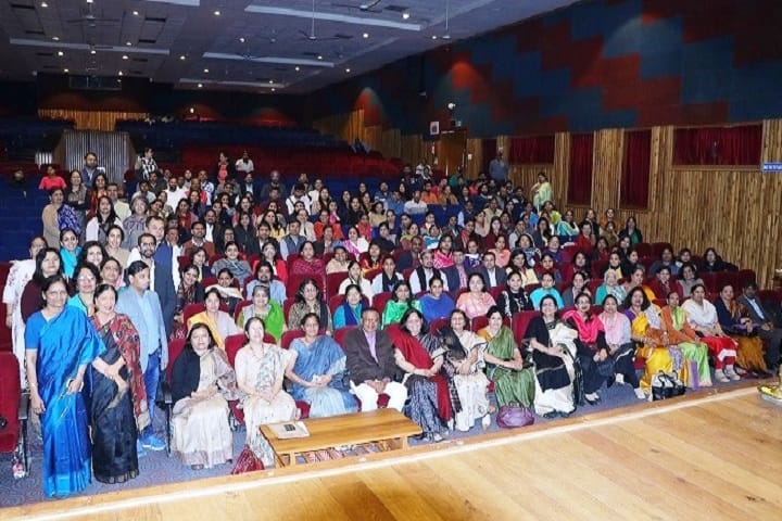 Shyama Prasad Mukherji College For Women, New Delhi campus photo 6