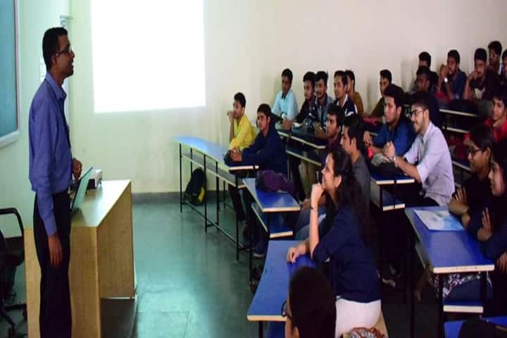 FIEM Kolkata campus photo 5