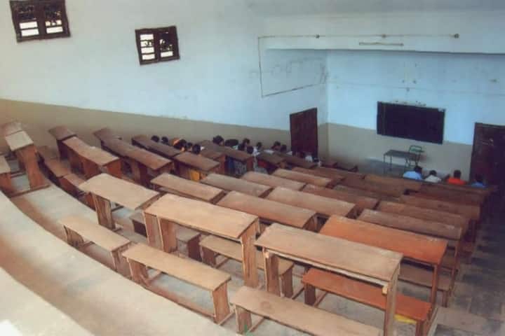 KLE Society's Jagadguru Tontadarya College, Gadag campus photo 2