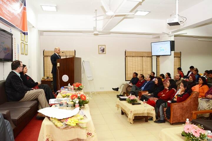 Regional Institute of English, Chandigarh campus photo 4