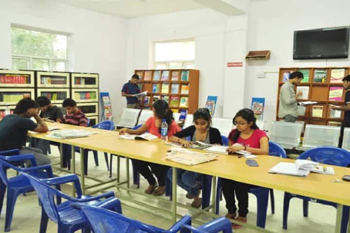 UEM KolKata campus photo 4