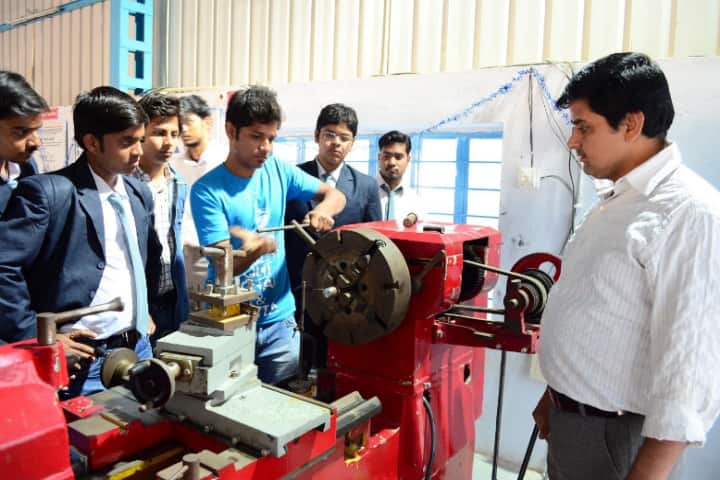 UEM KolKata campus photo 6