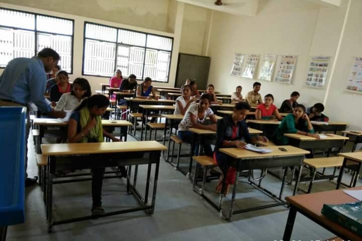 Smt MM Shah Mahila Arts College, Kadi campus photo 2