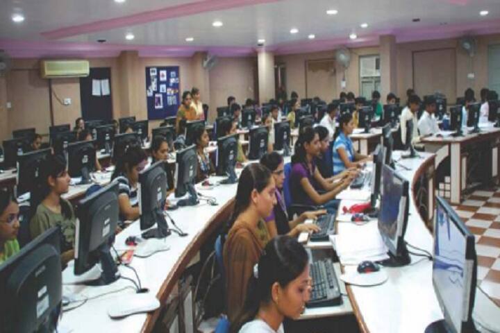 Shree Swaminarayan Naimisharanya College of Science, Bhavnagar campus photo 5
