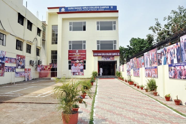 Guru Nanak Girls College, Yamuna Nagar campus photo 6
