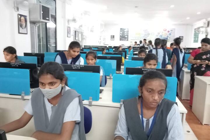SVD Government Degree College for Women, Nidadavole campus photo 6