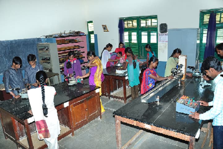 Sri Kongadiyappa College, Doddaballapur campus photo 4
